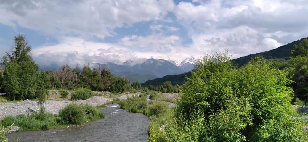 Уютный Ночлег Иссыкские Курганы Rahat Bagian luar foto