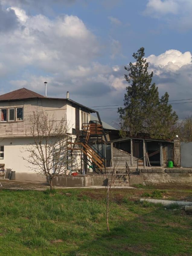 Уютный Ночлег Иссыкские Курганы Rahat Bagian luar foto